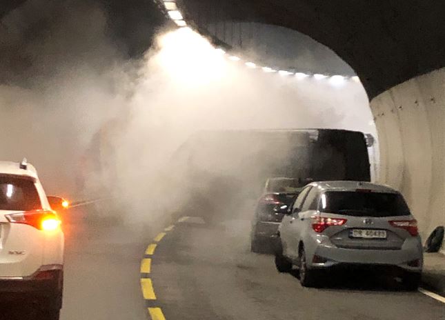 Bilde: Illustrasjon av brann i tunnel