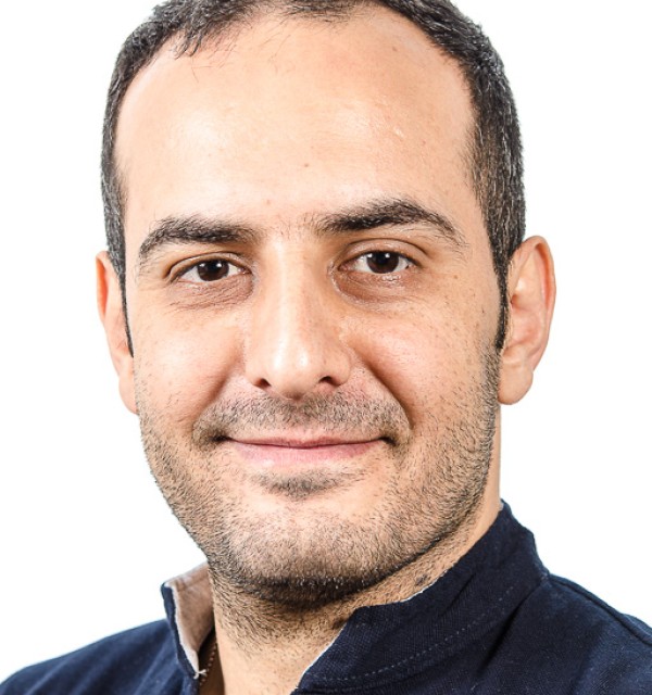 Employee profile for Vahid Heidaripour Lakhani